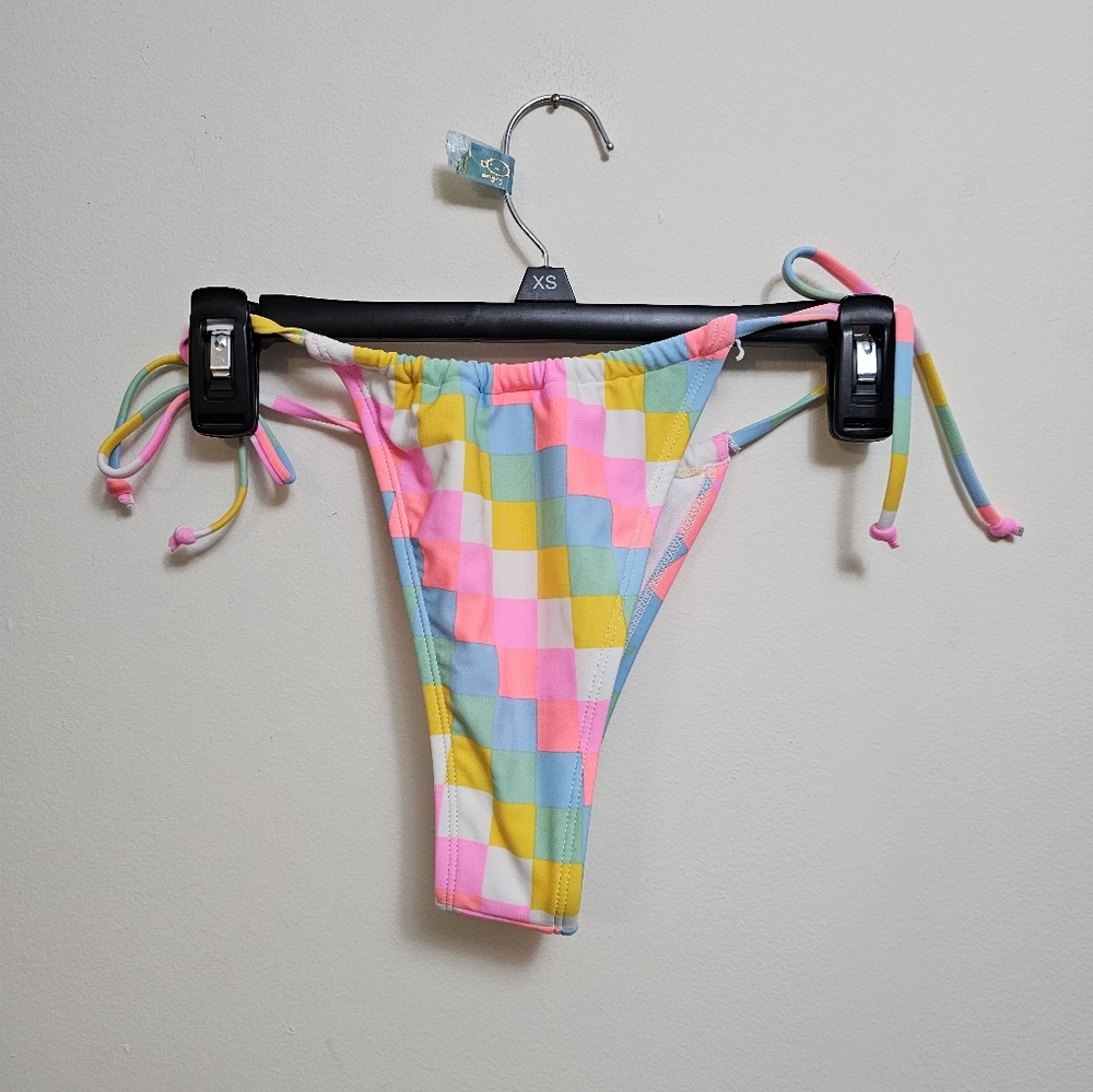 Super Cheeky Xhilaration‎ NWT  Swim Bottoms Multi color tie side - Picture 3 of 3